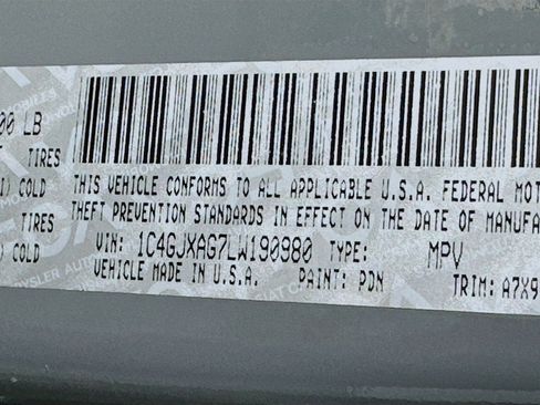 Used 2020 Jeep Wrangler Sport image 12