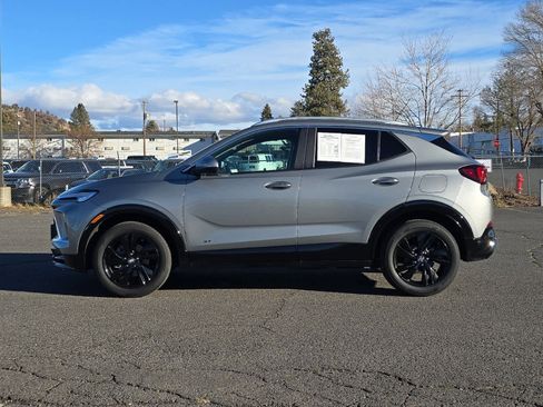 Used 2025 Buick Encore GX Sport Touring w/ Advanced Technology Package image 5