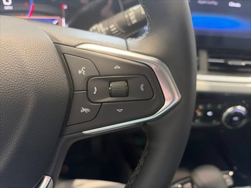 New 2026 Chevrolet Trax LT w/ Driver Confidence Package FWD image 15