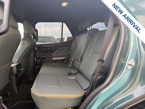 Used 2025 Toyota 4Runner Trailhunter image 10