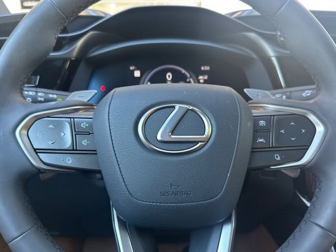 Used 2023 Lexus RZ 450e Premium w/ Technology Package AWD/4WD image 28