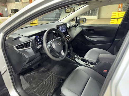 Used 2023 Toyota Corolla LE FWD image 27