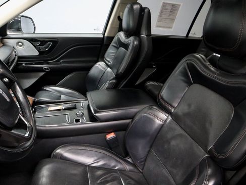 Used 2020 Lincoln Aviator Reserve w/ Equipment Group 201A image 25