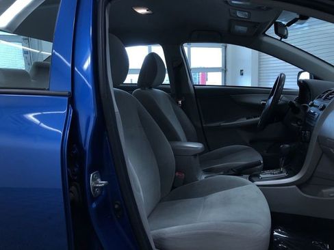 Used 2010 Toyota Corolla LE image 23