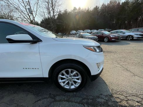 Used 2021 Chevrolet Equinox LT AWD/4WD image 12
