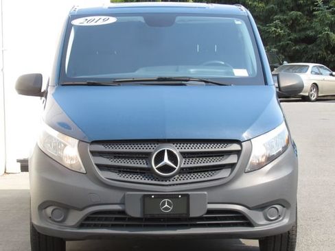 Used 2019 Mercedes-Benz Metris image 3