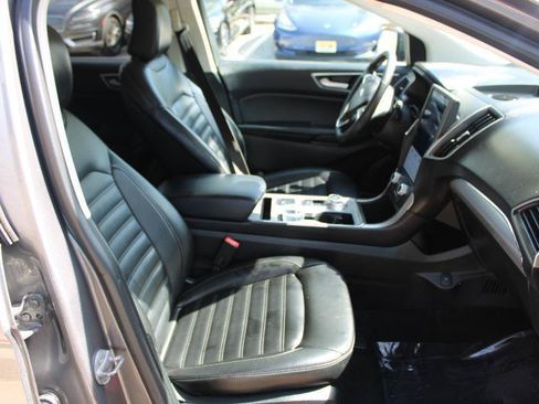 Used 2022 Ford Edge SEL AWD/4WD image 10
