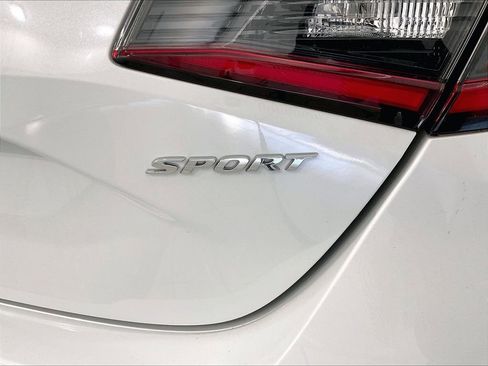 Used 2023 Honda Civic Sport image 27