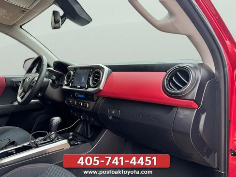 Used 2023 Toyota Tacoma SR5 w/ Technology Package AWD/4WD image 9