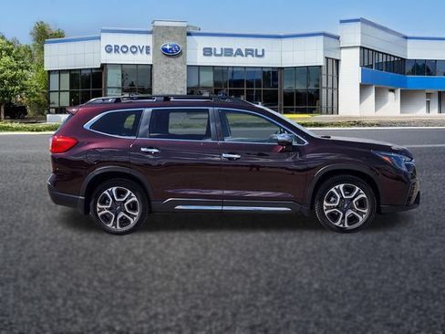 Used 2023 Subaru Ascent Touring AWD/4WD image 6