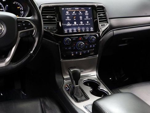 Used 2021 Jeep Grand Cherokee Limited AWD/4WD image 17