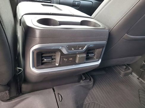 Used 2021 GMC Sierra 1500 AT4 w/ AT4 Preferred Package AWD/4WD image 16