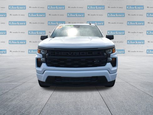 Used 2023 Chevrolet Silverado 1500 Custom AWD/4WD image 2