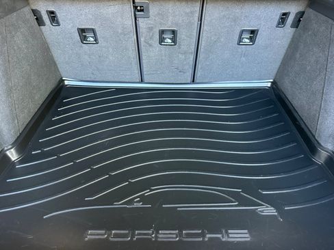 Used 2021 Porsche Macan GTS AWD/4WD image 25