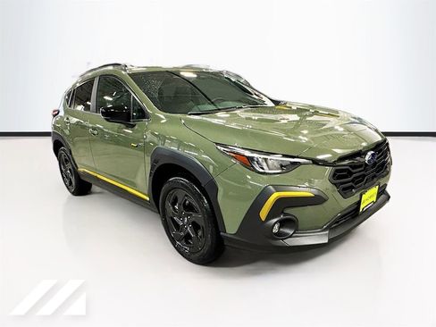 Used 2026 Subaru Crosstrek 2.5i Sport w/ Crosstrek Mirror Package AWD/4WD image 3