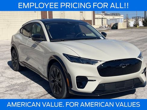 New 2026 Ford Mustang Mach-E Premium w/ Sport Appearance Package AWD/4WD image 7