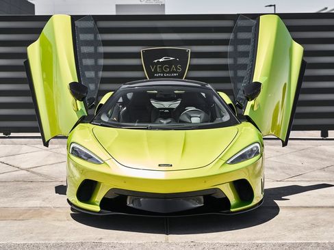 Used 2023 McLaren GT RWD image 20