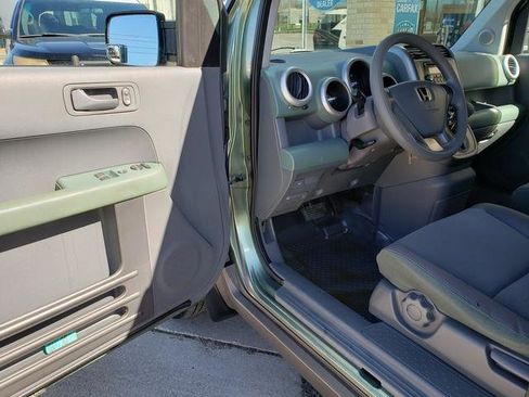 Used 2004 Honda Element EX image 10