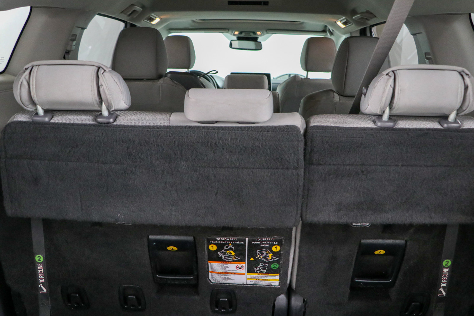 Used 2021 Toyota Sienna LE w/ LE Plus Package FWD image 31