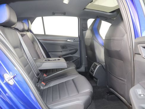 Used 2024 Volkswagen Golf R AWD/4WD image 15