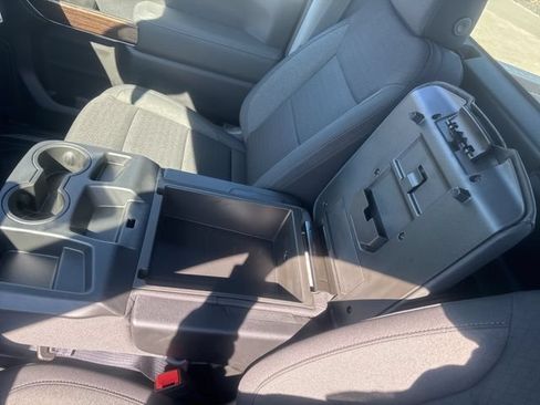 Used 2026 GMC Sierra 2500 SLE AWD/4WD image 21