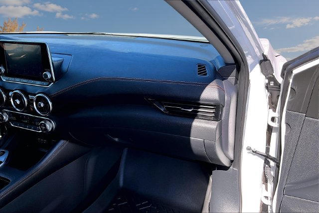 Used 2023 Nissan Sentra SR w/ SR Premium Package FWD image 25