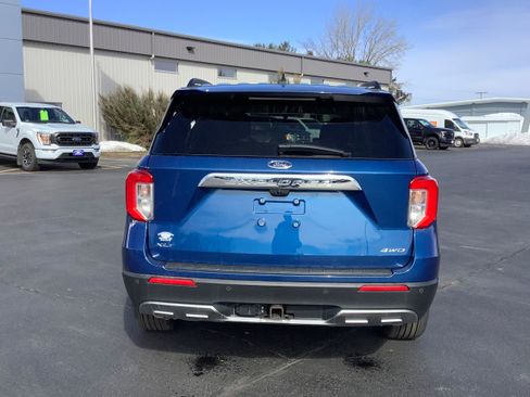 Certified 2023 Ford Explorer XLT w/ Equipment Group 202A image 5