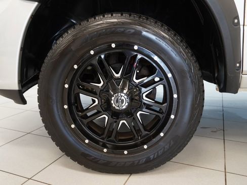 Used 2014 RAM 1500 Express image 15