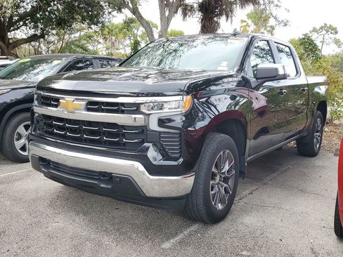 Used 2023 Chevrolet Silverado 1500 LT image 3