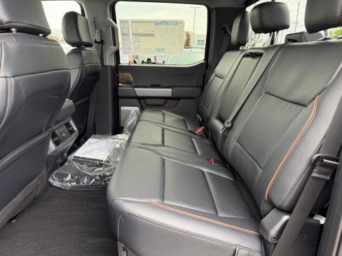 New 2026 Ford F350 Lariat w/ Black Appearance Package AWD/4WD image 14