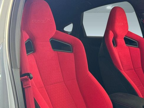 Used 2025 Honda Civic Type R image 35
