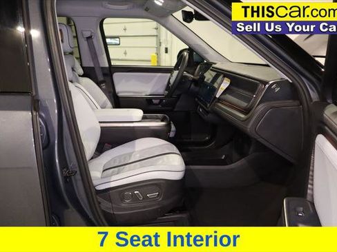 Used 2025 Rivian R1S Adventure image 27