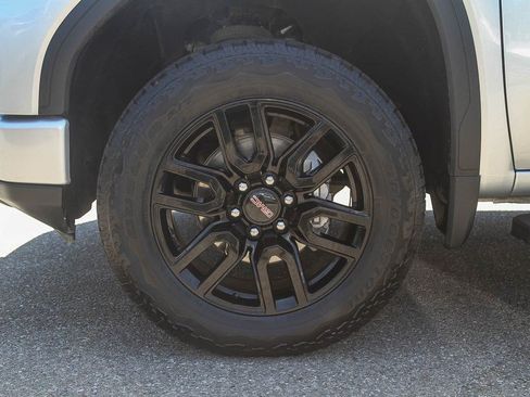 Used 2022 GMC Sierra 1500 Elevation AWD/4WD image 11