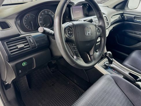 Used 2014 Honda Accord Sport image 7