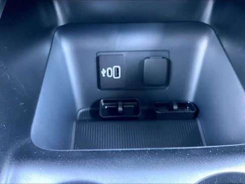 New 2026 Ford Explorer Active AWD/4WD image 23