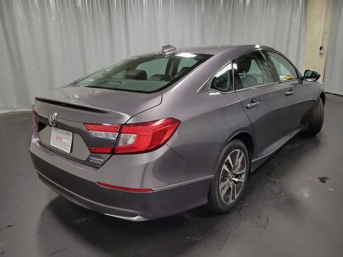 Used 2019 Honda Accord Touring image 8