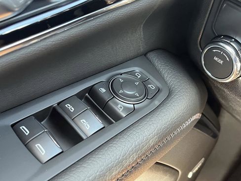 New 2026 GMC Yukon Denali RWD image 22