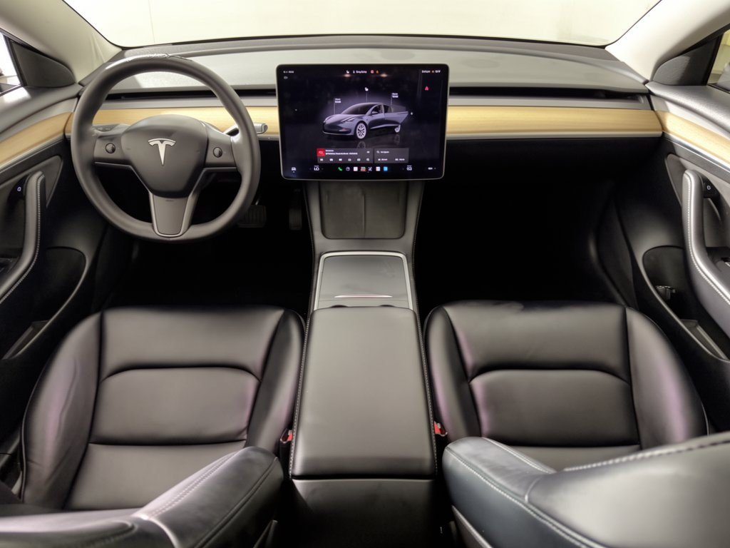 Used 2023 Tesla Model 3 Standard Range RWD image 17
