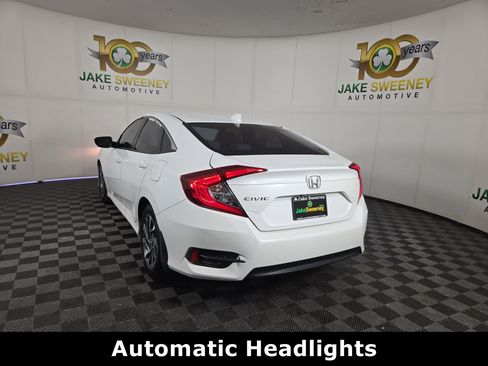 Used 2018 Honda Civic EX image 6