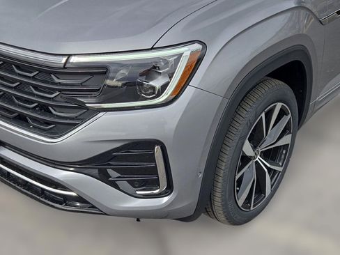 New 2026 Volkswagen Atlas SEL Premium R-Line image 11