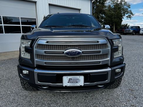 Used 2015 Ford F150 Platinum w/ Equipment Group 701A Luxury image 2