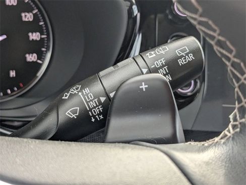 Used 2022 Buick Envision Essence w/ Sport Touring Package image 23