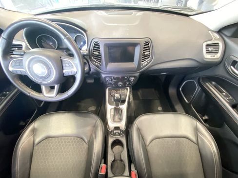 Used 2018 Jeep Compass Latitude w/ Popular Equipment Group AWD/4WD image 23