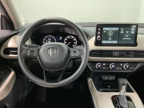 Used 2026 Honda HR-V LX image 9