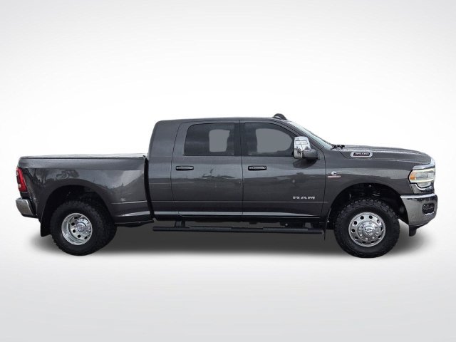 Used 2024 RAM 3500 Laramie w/ Chrome Bumper Package AWD/4WD image 10