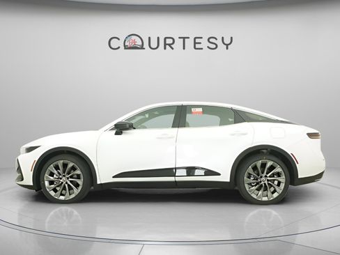 New 2026 Toyota Crown Limited image 6