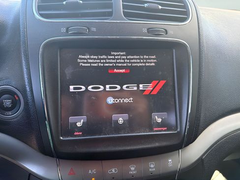 Used 2019 Dodge Journey Crossroad w/ Popular Equipment Group AWD/4WD image 7