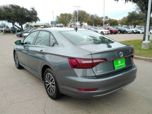 Used 2021 Volkswagen Jetta S w/ Driver Assistance Package image 11