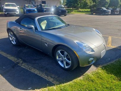 Used 2006 Pontiac Solstice Convertible w/ Premium Package