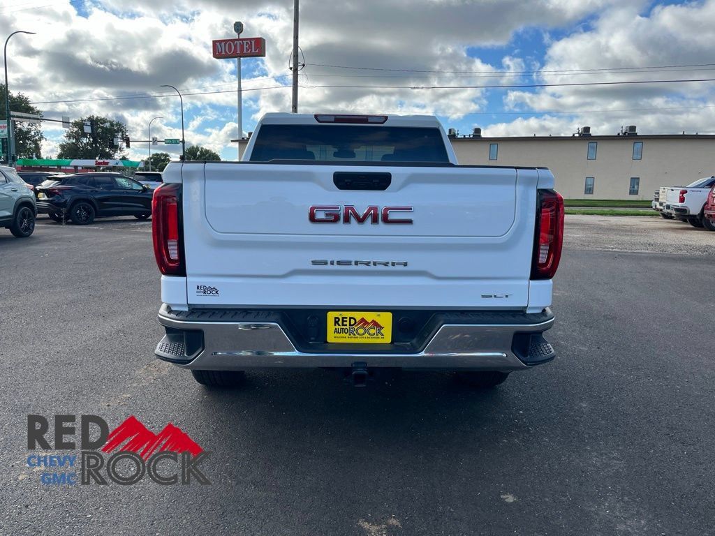 Used 2025 GMC Sierra 1500 SLT AWD/4WD image 5